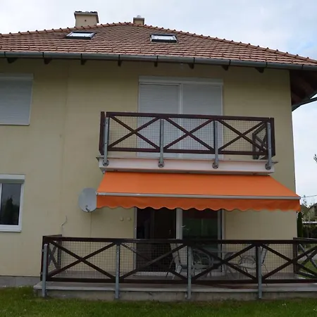 Apartment Vadszilva Balatonoszod